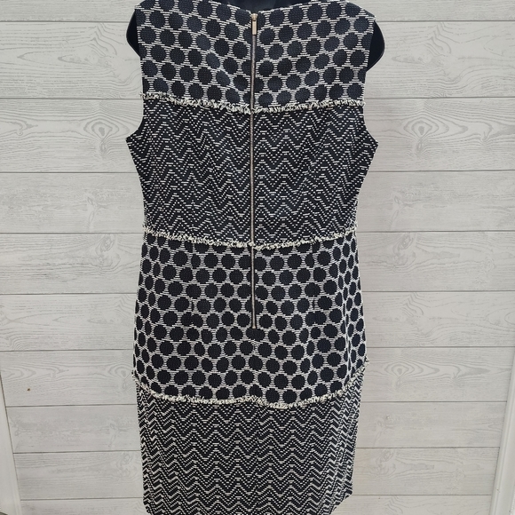 The Limited Knit Dress - Picture 7 of 10